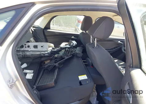 2014 Ford Focus Se from USA, damaged, VIN 1FADP3F2XEL114476